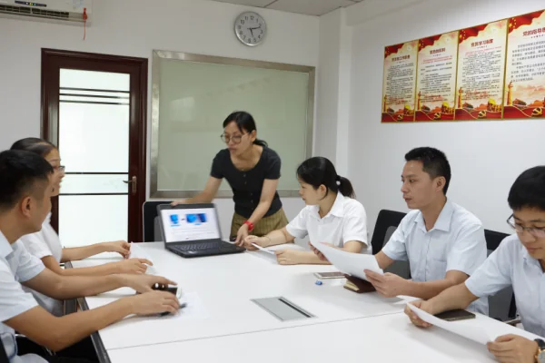 360 employees