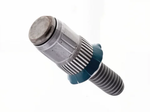 IP68 Pre-coated Sealing Pull Rivet Stud